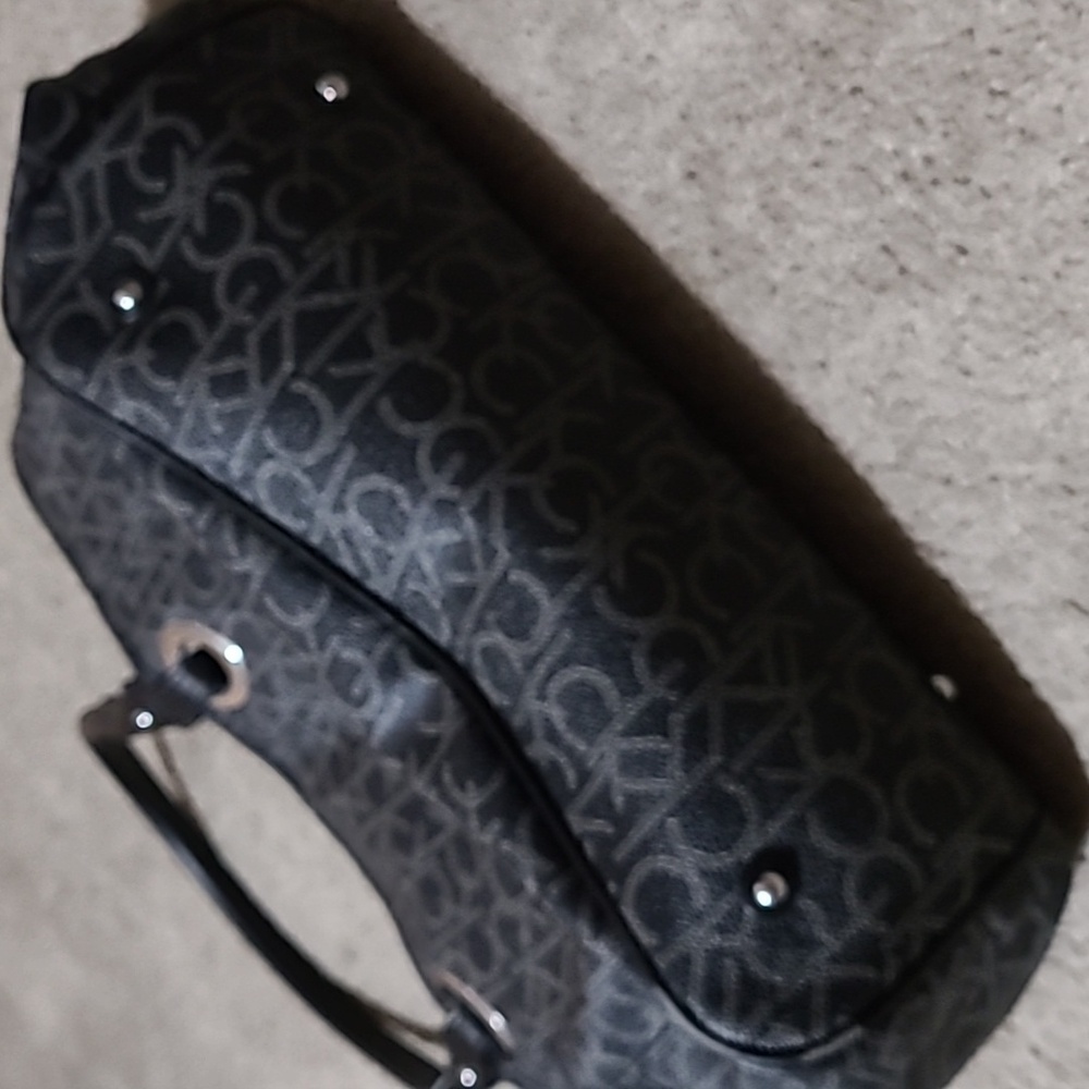 EUC CALVIN KLEIN Shoulder Purse - Picture 3 of 7